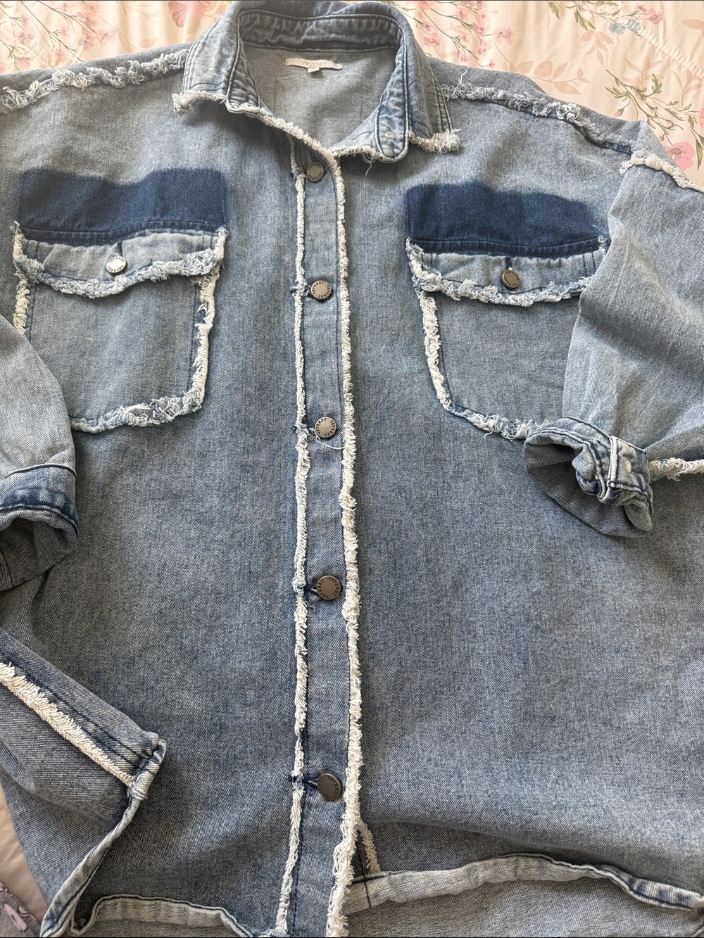 Peace sign embroidered cotton Shacket Edge Light Wash Denim size L